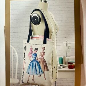 Simplicity Vintage Inspired Tote 